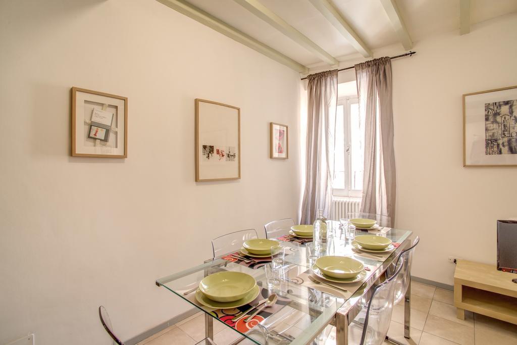 Three Bedroom Apartment Campo Dei Fiori Roma Oda fotoğraf